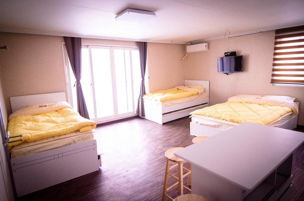 Yakorea Hostel Hongdae Σεούλ Εξωτερικό φωτογραφία