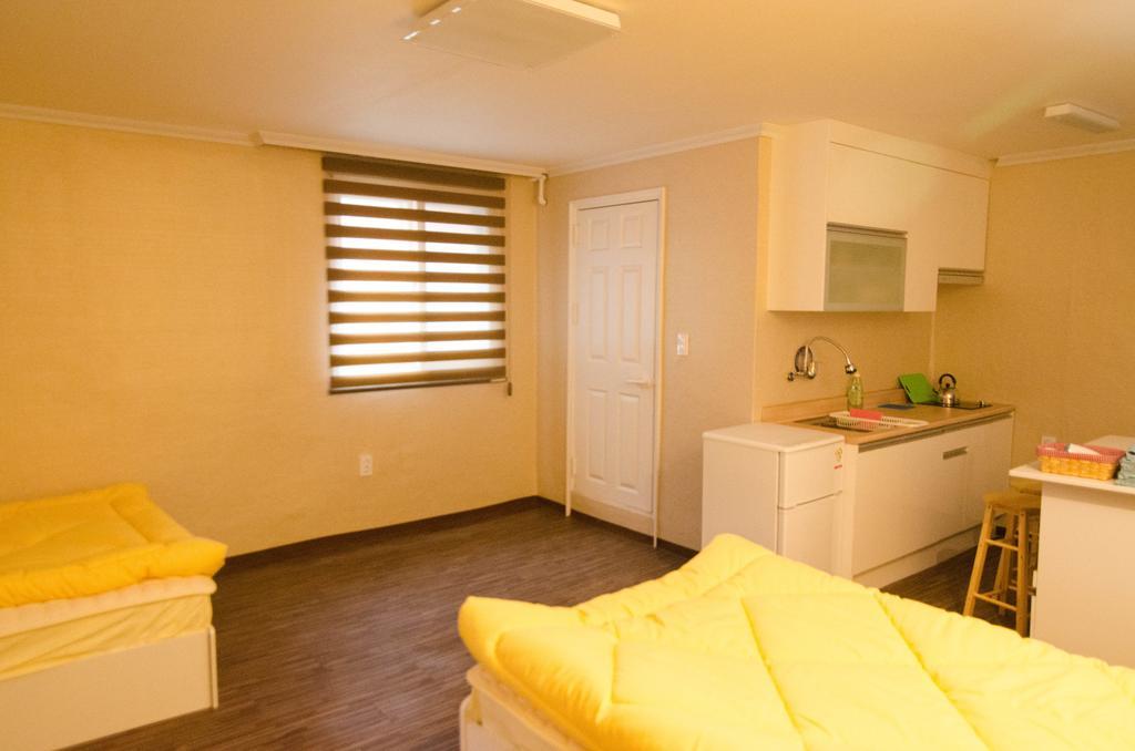 Yakorea Hostel Hongdae Σεούλ Εξωτερικό φωτογραφία