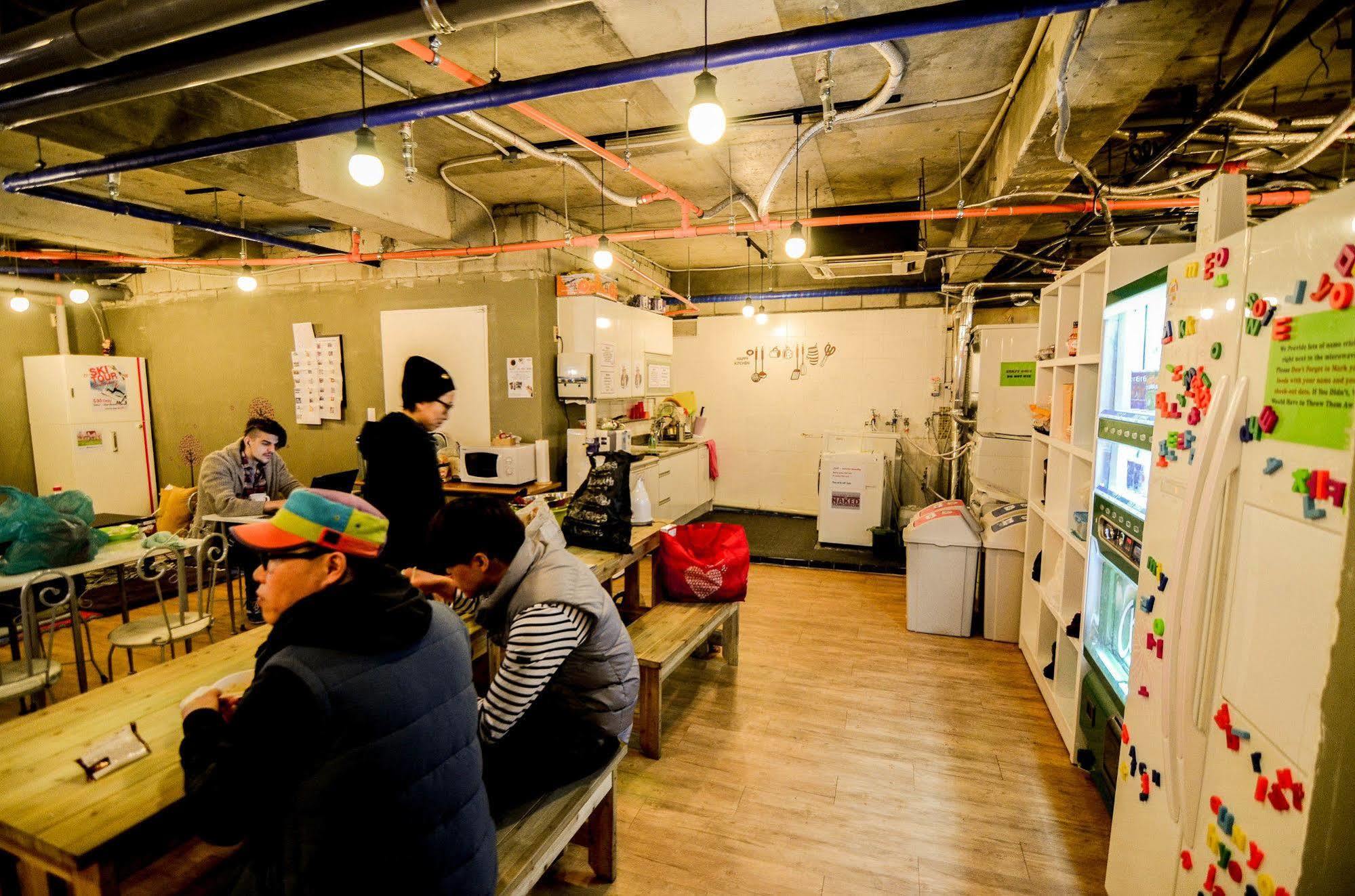 Yakorea Hostel Hongdae Σεούλ Εξωτερικό φωτογραφία