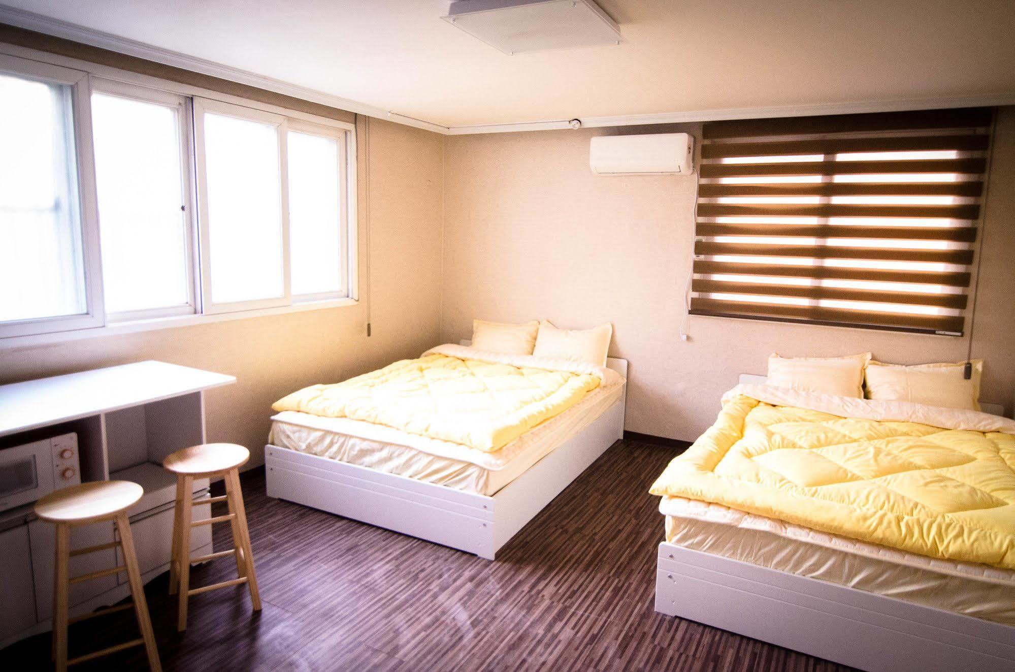 Yakorea Hostel Hongdae Σεούλ Εξωτερικό φωτογραφία