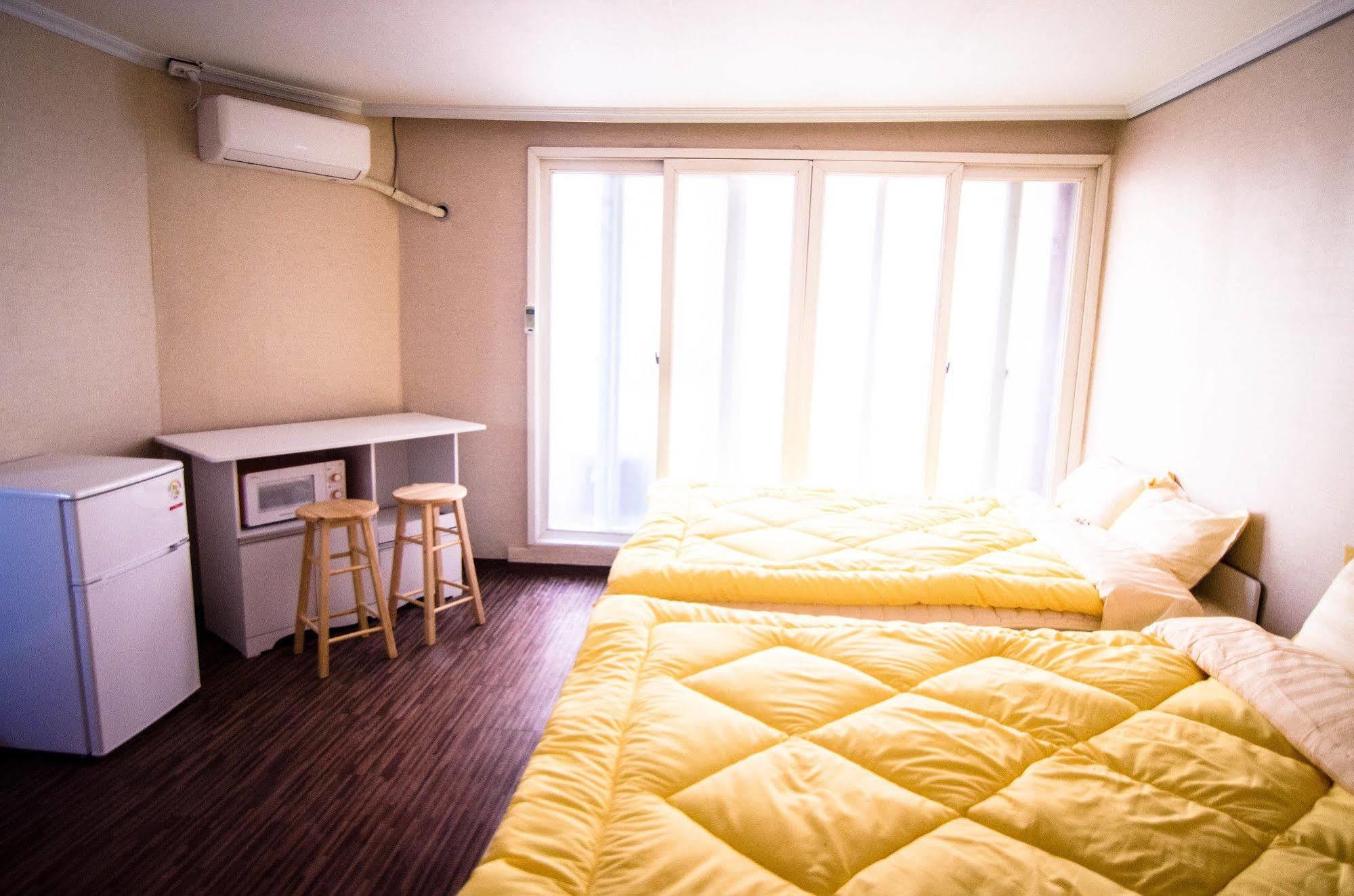 Yakorea Hostel Hongdae Σεούλ Εξωτερικό φωτογραφία