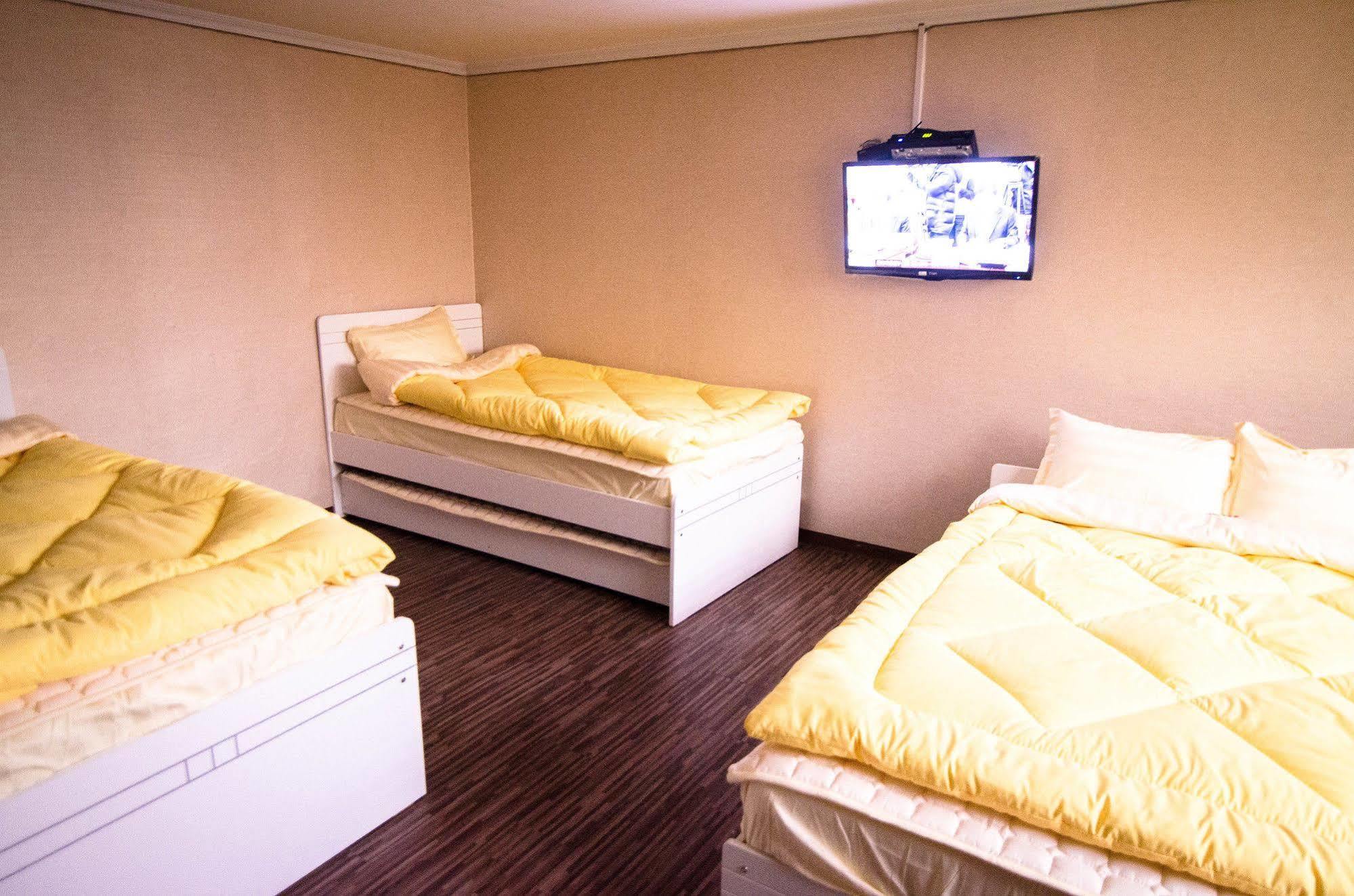Yakorea Hostel Hongdae Σεούλ Εξωτερικό φωτογραφία